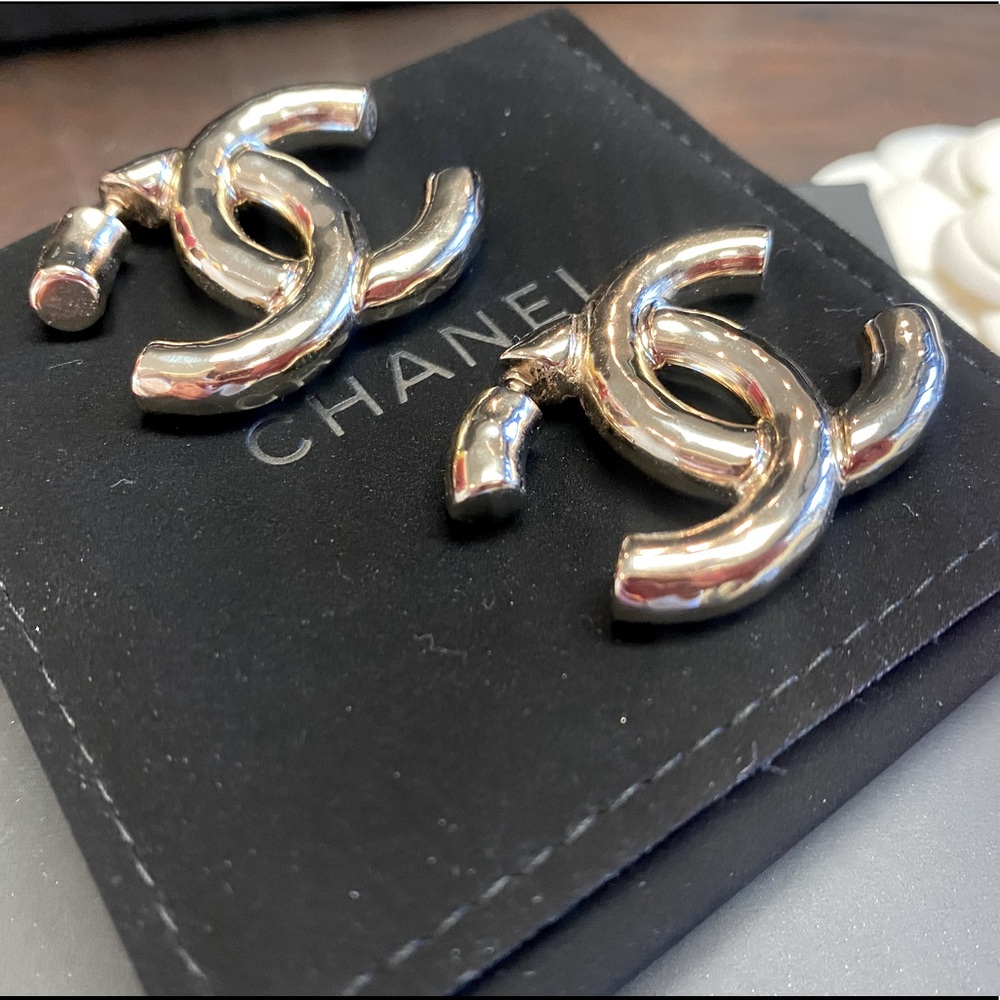CHANEL Earrings 22C Full Set NIB